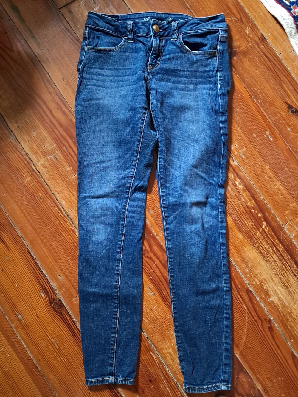 American Eagle Outfitters Skinny Jeans in Blue Wash
